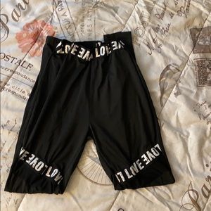 LOVE Leggings